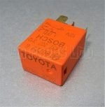 Toyota Avensis RV4 Yaris Orange Relay Bosch 0332207312 90080-87012 5-PIN - Image 5