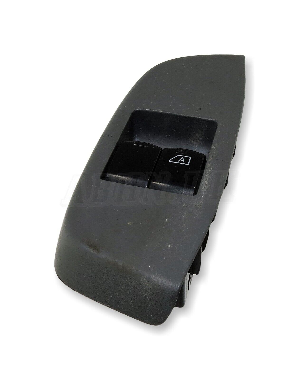 Genuine Nissan NV200 Evalia RHD (10-18) Right Side Electric Window Switch Lifter Main Image Genuine Nissan NV200 Evalia RHD (10-18) Right Side Electric Window Switch Lifter - Image 1