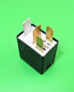 Toyota Avensis Corolla RV4 Black Relay Bosch 0332017307 90080-87013 4-PIN - Image 4