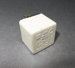 60-Vauxhall Astra Zafira Vectra Multi-Use 4 PIN White Relay 24438885 12V 30A 813