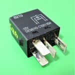 485-Mazda (1998-2007) 4-Pin Multi-Use Black Relay B210 12V Siemens-C1001-X54