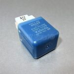 129-Toyota/ Lexus 4-Pin ABS (TRC) Blue Relay 88263-24020 Denso 056700-9810 Japan