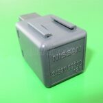 260-Nissan Infiniti (95-10) 2-Pin Grey Window Circuit Breaker Relay 24330C9900