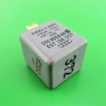 222-Audi VW Grey-372 Fuel Pump 5Pin Relay 4D0951253 SHO 899309000 40/30A Ireland