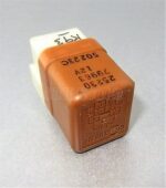 93-Genuine Nissan (1995-2008) 6-Pin Brown Main Radiator Fan Relay 25230-79963 - Image 2