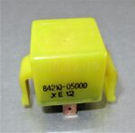 735 - Ssangyong (95-05) Multi-Use 5-Pin Yellow Relay Deco 84210-05000 XE12 - Image 3