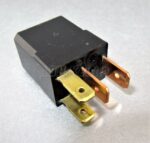 714-Mazda /00-15 4-Pin Multi-Use Black Relay UM46-67-730 ACM33221-M19 NAiS Japan