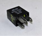 724-Hyundai Kia (00-15) 4-Pin Multi-Use Black Relay Deco 95230-2P020 12V 20A - Image 2
