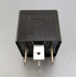 806-Land Rover Jaguar Ford 05-> FoMoCo 4-Pin Relay BU5T-14B192-AA VF4A-11F21-Z66 - Image 3
