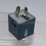 545-Peugeot & Citroen /90-10 3-Pin Flasher Relay G. Cartier 9563533980 01 739187 - Image 3