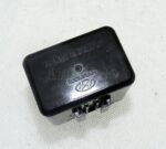 9542033000 Hyundai Accent Genuine Omron Rear Window Wiper Relay Unit - Image 4