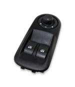 8200206602 Renault Nissan Genuine Driver Side Electric Window Switch Lifter