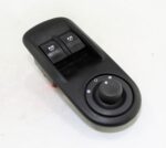 8200206602 Renault Nissan Genuine Driver Side Electric Window Switch Lifter - Image 5