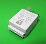 Vauxhall Vectra Zafira Multi Use Grey Relay GM 13100504 Bosch 0332201100 - Image 5