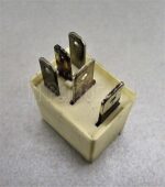 Kia Hyundai Multi-Use White Relay 95225-29050 5-Pin HMC DECO 9522529050 - Image 4