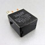 Toyota Avensis Corolla Yaris Black Relay Denso 90987-02012 156700-0870 4-PIN