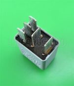 Vauxhall Corsa Astra Vectra Zefira Multi Use Grey Relay 13100504 12V 10/20A - Image 6