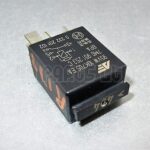 Audi VW Seat Skoda Black (404) Contact Close Relay 95VW10K705EA 7M0951253C