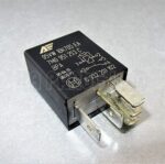 Audi VW Seat Skoda Black (404) Contact Close Relay 95VW10K705EA 7M0951253C - Image 2