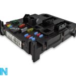 Citroen Peugeot 96-08 BSI-E01-00 HG Fuse Box BSI 9658667580 Siemens S118085320 E