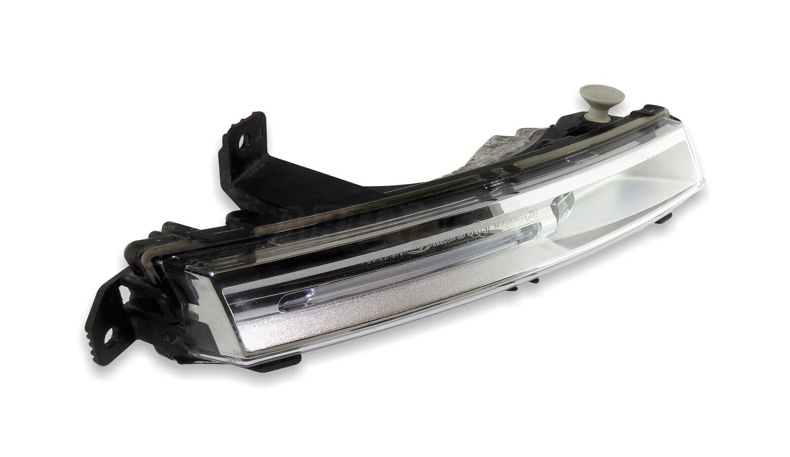 HK8315201AD Land Rover Discovery5 L462 Genuine Front Left Side Fog Light LED KZ3 Main Image HK8315201AD Land Rover Discovery5 L462 Genuine Front Left Side Fog Light LED KZ3 - Image 1