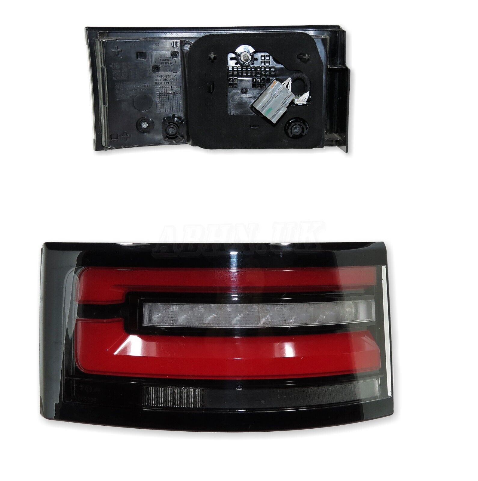 LR Discovery 5 L462 /15-22 Right Side Rear Tailgate Light Clouster HY32-13192-BD Main Image LR Discovery 5 L462 /15-22 Right Side Rear Tailgate Light Clouster HY32-13192-BD - Image 1