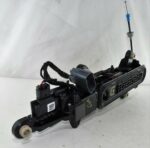 Range Rover Velar L560 Front Right RHF Side Door Handle J8A2-22400-AC (No Cover) - Image 2