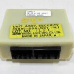 CV1T14B531AF Genuine Ford Fiesta Mk6 /12-17 Front Door Control Module 1002722608