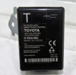 Toyota Yaris P13 (13-24) Smart Door Control Module Receiver assembly 89740-0D280 - Image 9