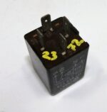 VW Classic Golf (85-98) Wiper/ Washer Control unit Relay 171955529 5WB002690-13 - Image 9