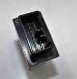 Genuine Mazda MX-5 Mk2 (98-05) Unit Door Lock Timer Module GE4T67830A 3280953 - Image 7