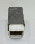 Genuine Ford Classic Escort Windscreen Heater Control Unit Relay 92AG-18D414-AA - Image 3