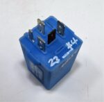 Genuine Classic Land Rover Defender Heated RearWindow Timer Relay SRB544 DCP8988 - Image 7