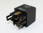 Genuine SsangYong (1995-2005) 5-Pin Multiuse Black Relay 6618225338 12V 30A Deco - Image 5