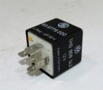 Genuine Audi Seat VW Multiuse 5-Blade Black Relay (No 147) 1H0959142 12V Germany - Image 5