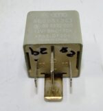 Genuine Audi A6 A4 A8/ 4-Blade Main Relay (No. 614) 8E0951253 899332000 12V 70A - Image 3