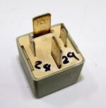 Genuine Audi A6 A4 A8/ 4-Blade Main Relay (No. 614) 8E0951253 899332000 12V 70A - Image 6