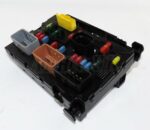 Citroen C4 Picasso BSM-L10-00 HW: 0H SW: 6C Fuse & Relay Box 9661086980 Delphi - Image 3
