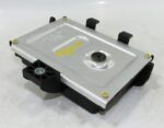 20831727 Vauxhall Astra J Genuine Petrol Fuel Pump Control Module Unit - Image 11
