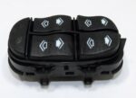 98AB14A132DE Ford Focus MK1 Genuine Electric Window Lifter Regulator Switch - Image 2