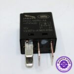 DH22-14B192-AA Land Rover Jaguar 4-Blade Black Relay 20A Tyco V23074-A1801-X106 - Image 3