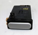 3C1858711E VW Passat B6 Telephone Hideaway Keyboard Keypad Control Module Silver - Image 4