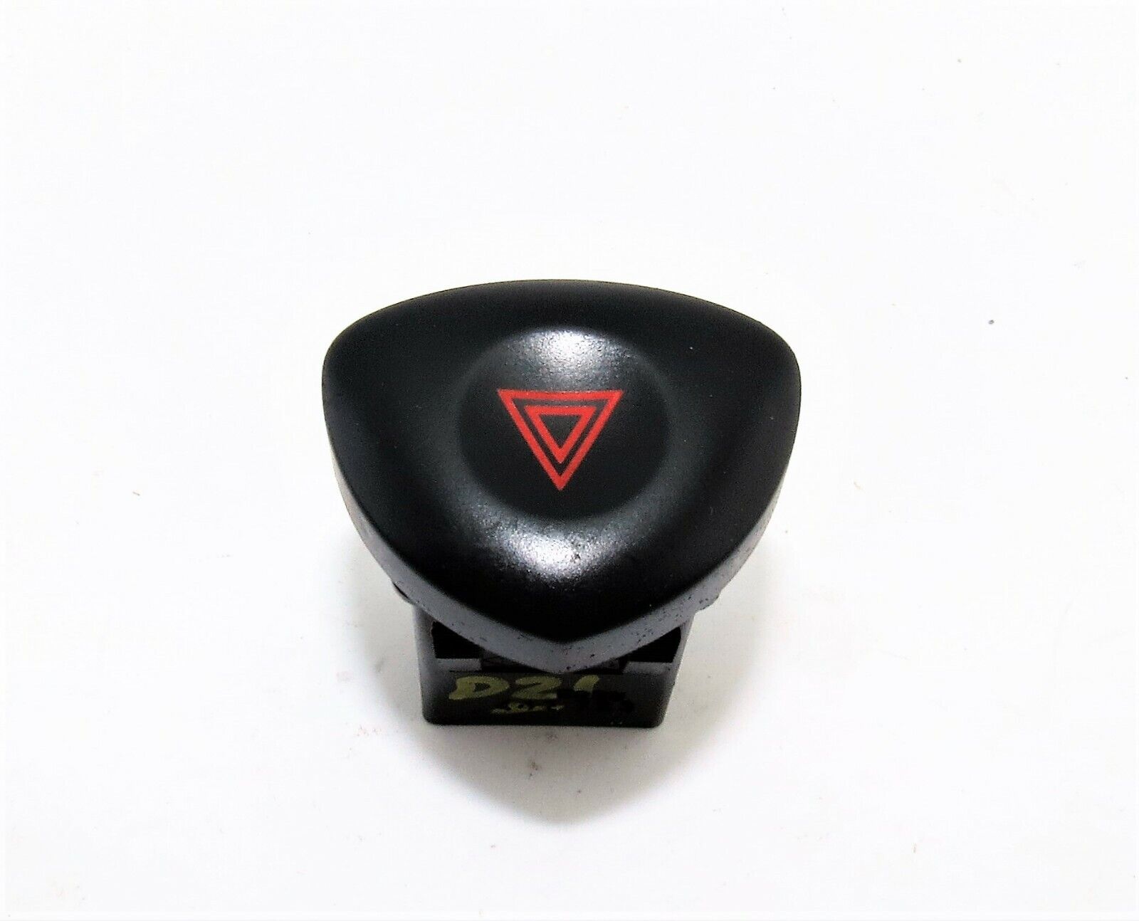 Renault Clio II MK2 Facelift (2001-2006) Flasher Hazard Warning Switch 442723 A Main Image Renault Clio II MK2 Facelift (2001-2006) Flasher Hazard Warning Switch 442723 A - Image 1