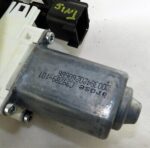 Range Rover Velar L560 Front Right Side Window Regulator + Motor J8A2-23200-AB - Image 8