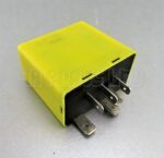 Vauxhall Astra-G Corsa-C Vectra-B Zafira-A Yellow Relay Flasher GM 09134880 - Image 2