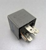 Audi VW Seat Skoda Grey Relay SN7 V23134-B63-X383 (No.429) 5-Pin 1J0906381 - Image 2