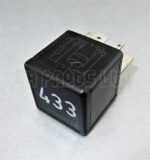 Audi VW Seat Black Relay 3D0951253A V23134-B59-X418 (No.433) 5-Pin SN7 - Image 9