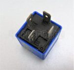 Vauxhall Vectra Zafira Astra Tyco Blue Heated Rear Window Relay GM 24432614 - Image 4