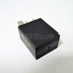 420-Ford (08-16) Multi-Use 5-Pin Black Relay 6G9T-14B192-BA FoMoCo 4RA007814-17