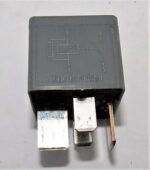 Ford Mondeo Focus Transit Kuga Grey Relay F80B-14B192-AA G1UHQ 12V 70A (PA) - Image 3